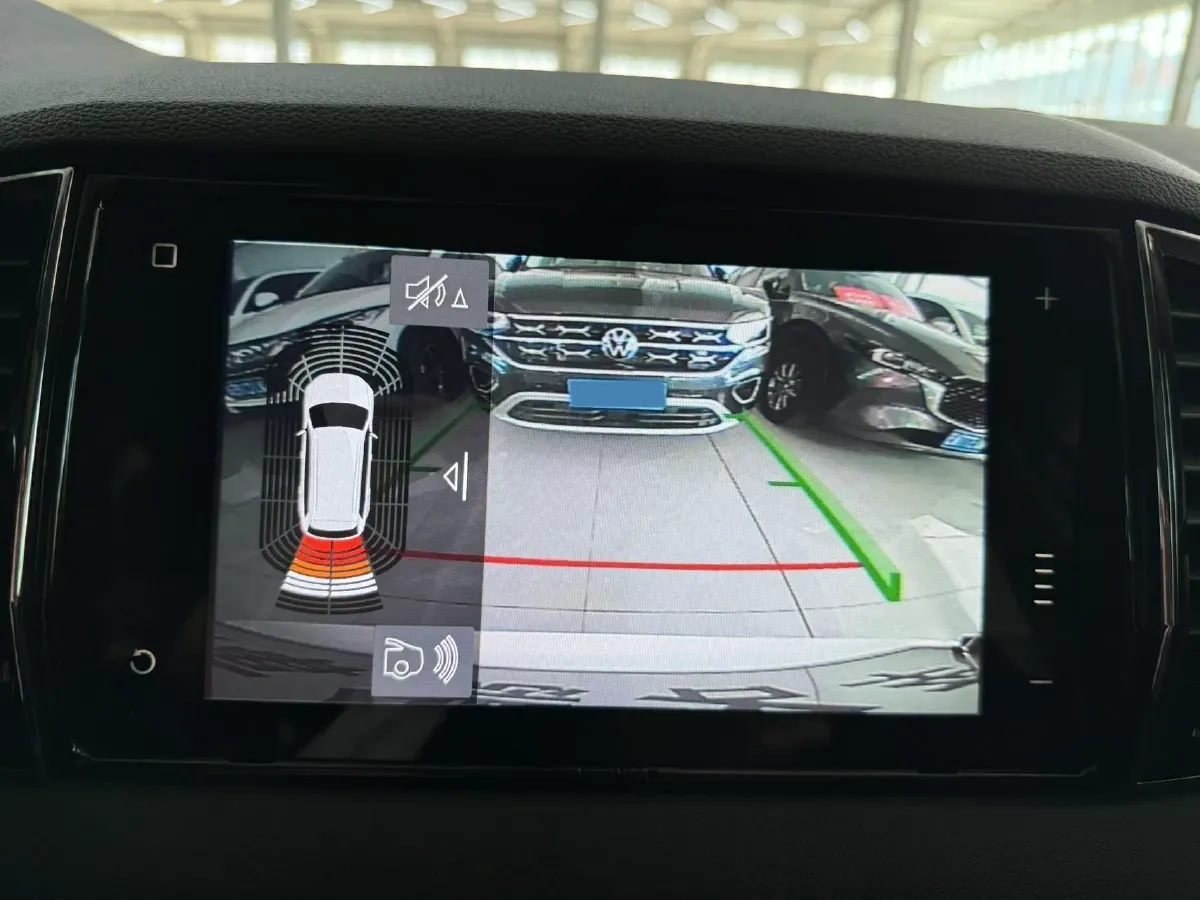 2022 Skoda Karoq 1.4T 150HP L4 7DCT,autocango,china used car exporter,china ev exporter,chinese used car exporter,chinese used ev exporter