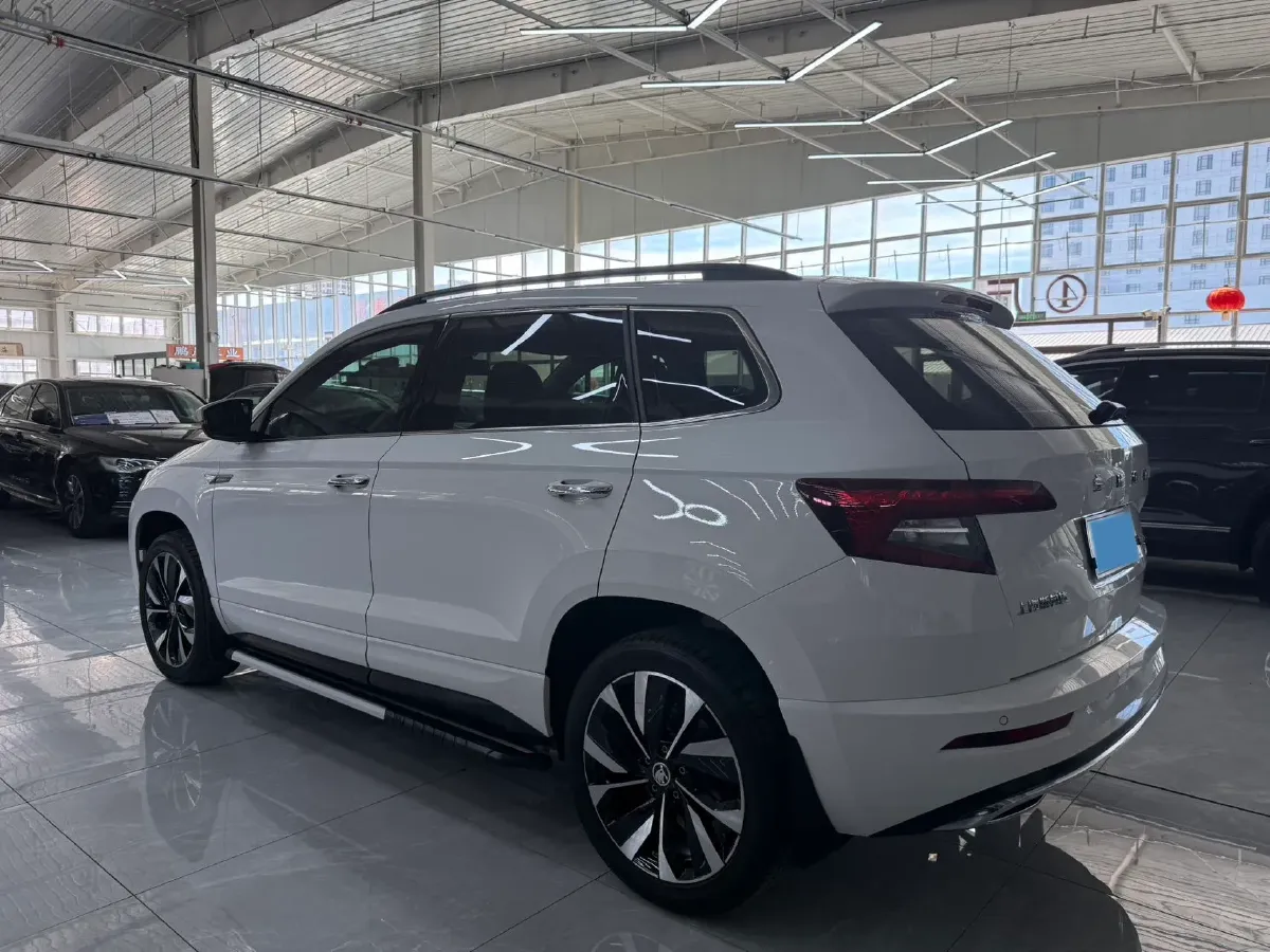 2022 Skoda Karoq 1.4T 150HP L4 7DCT,autocango,china used car exporter,china ev exporter,chinese used car exporter,chinese used ev exporter