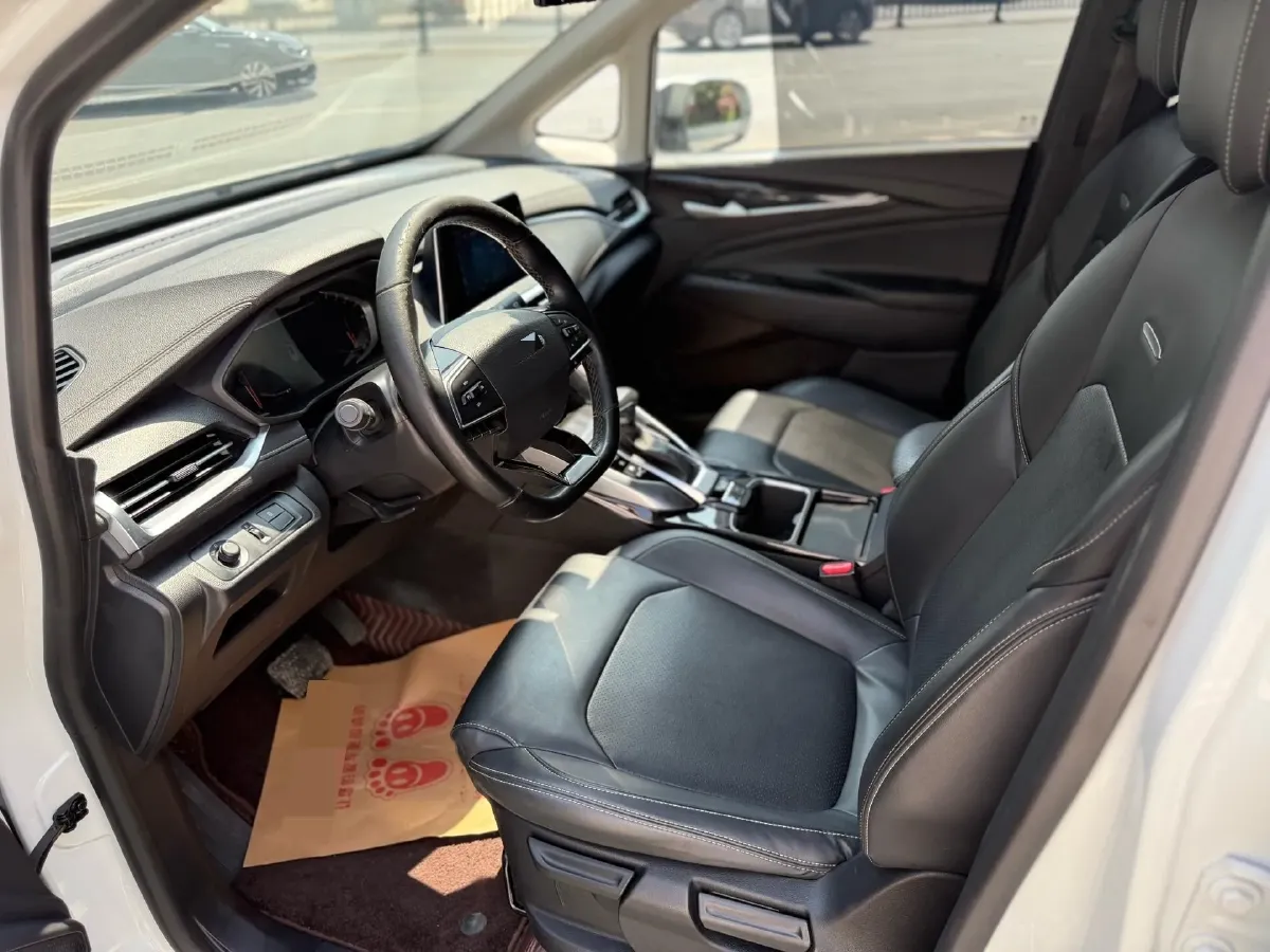 2021 MAXUS G50 1.5T 169HP L4 7DCT,autocango,china used car exporter,china ev exporter,chinese used car exporter,chinese used ev exporter