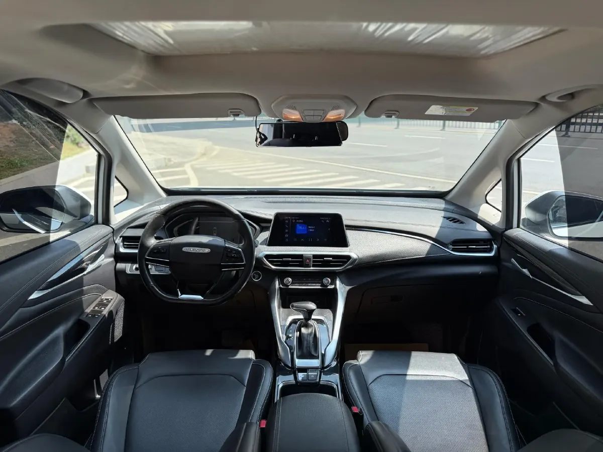 2021 MAXUS G50 1.5T 169HP L4 7DCT,autocango,china used car exporter,china ev exporter,chinese used car exporter,chinese used ev exporter