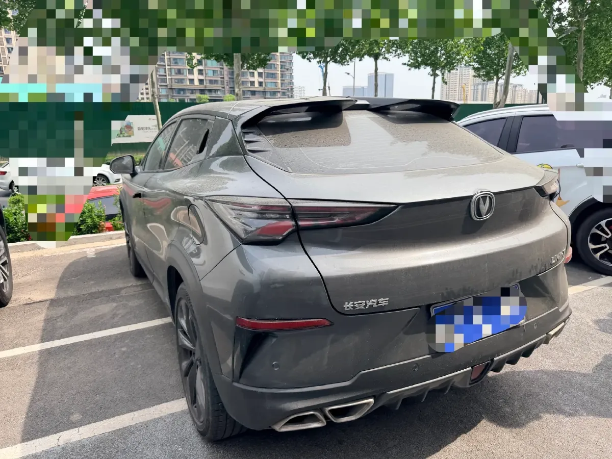 2020 ChangAn UNI-T 1.5T 180HP L4 7DCT,autocango,china used car exporter,china ev exporter,chinese used car exporter,chinese used ev exporter