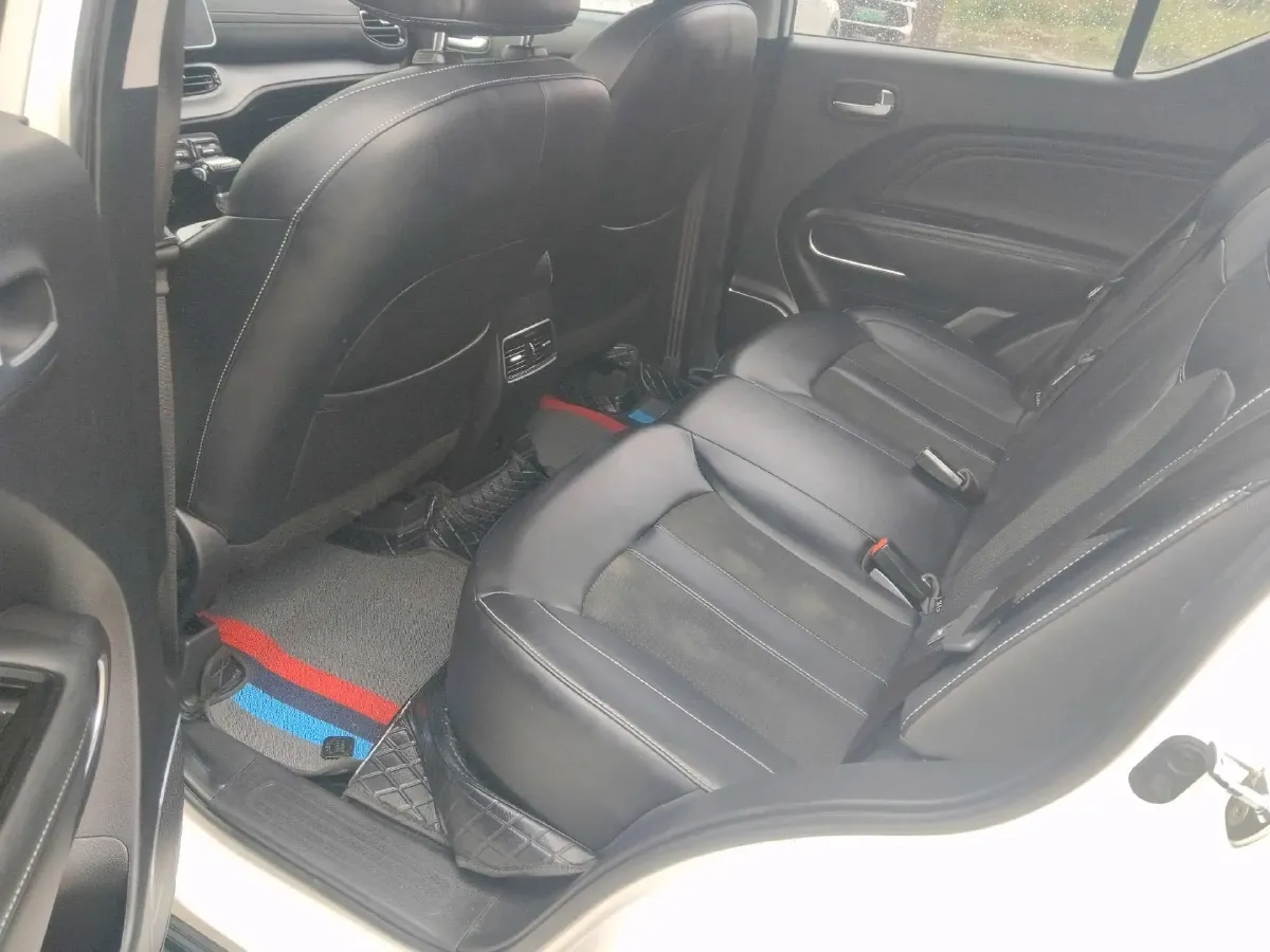 2021 GAC Trumpchi GS3 1.5T 169HP L4 6AT,autocango,china used car exporter,china ev exporter,chinese used car exporter,chinese used ev exporter