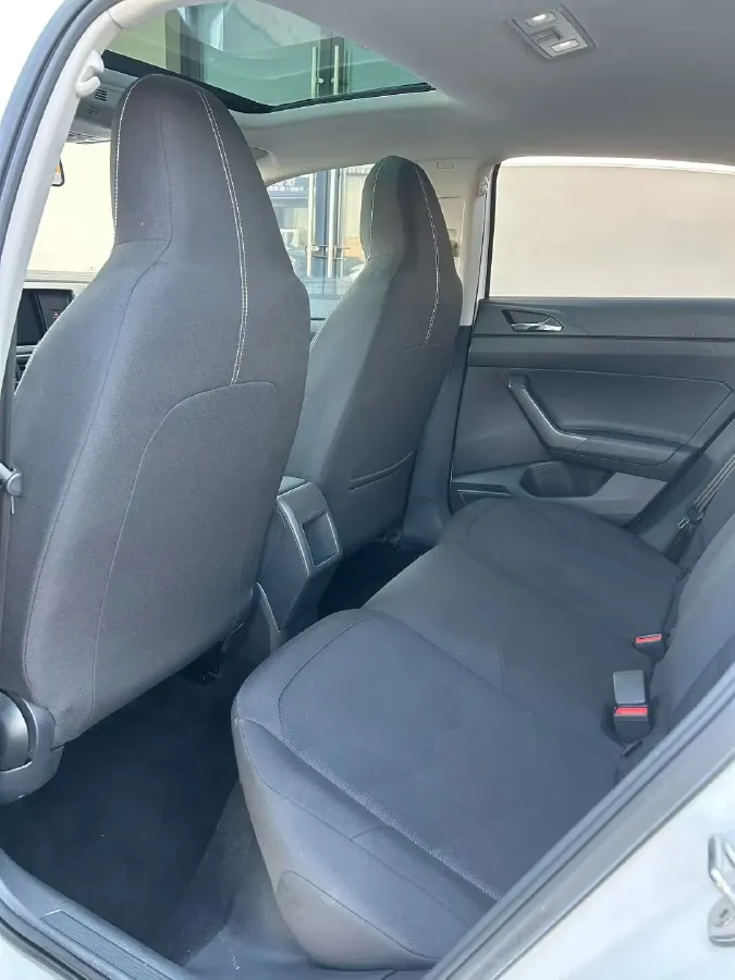 2019 Volkswagen Polo 1.5L 113HP L4 6AT,autocango,china used car exporter,china ev exporter,chinese used car exporter,chinese used ev exporter