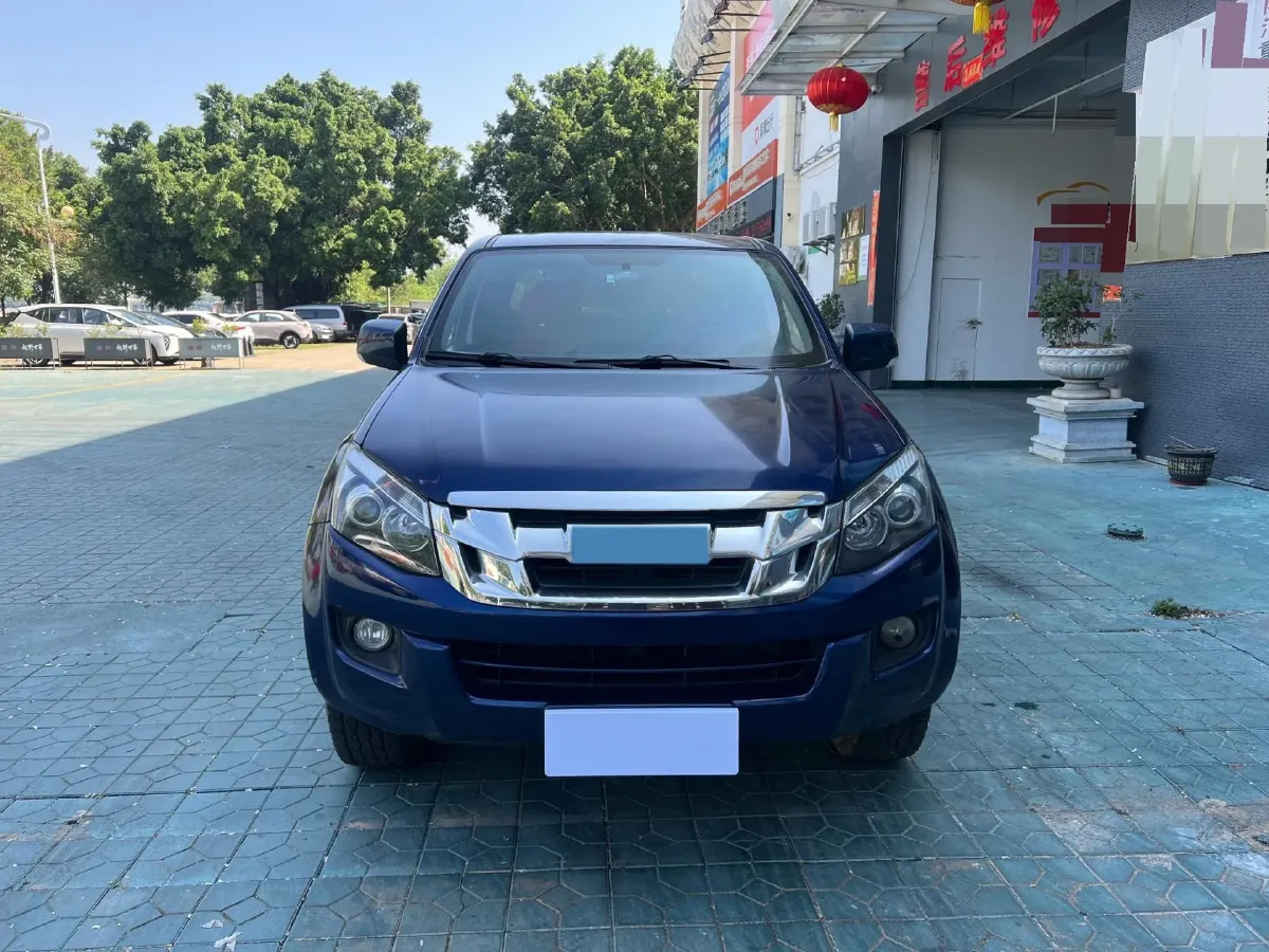 2023 Isuzu LingTuo 2.5T 150HP L4 8AT,autocango,china used car exporter,china ev exporter,chinese used car exporter,chinese used ev exporter