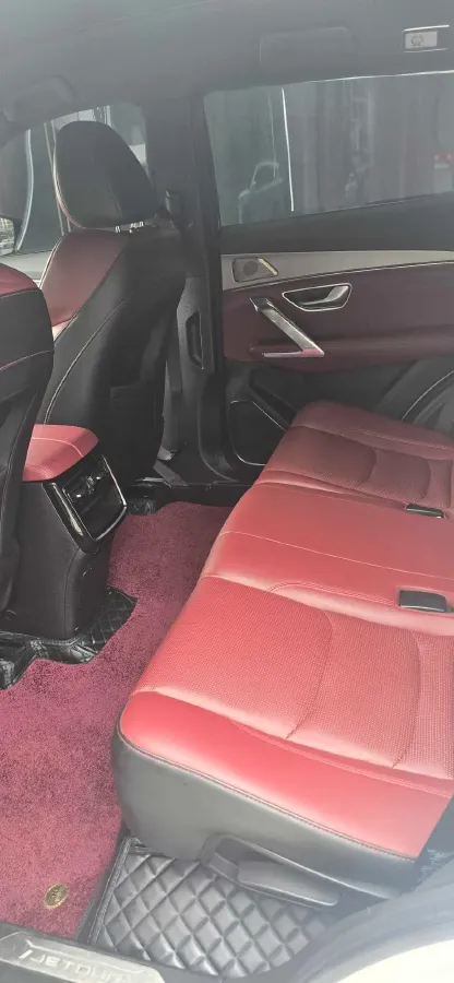 2021 Jetour X70 Plus 1.6T 197HP L4 7DCT,autocango,china used car exporter,china ev exporter,chinese used car exporter,chinese used ev exporter