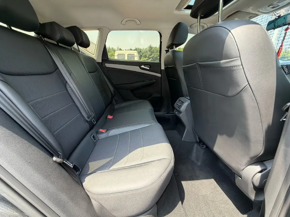 2023 Jetta VS5 1.4T 150HP L4 6AT,autocango,china used car exporter,china ev exporter,chinese used car exporter,chinese used ev exporter