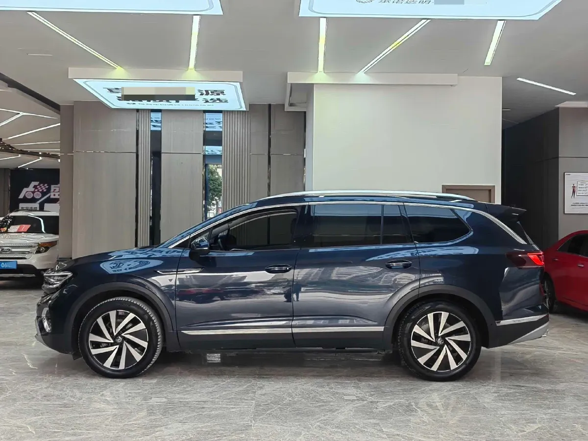 2021 Volkswagen Talagon 2.0T 186HP L4 7DCT,autocango,china used car exporter,china ev exporter,chinese used car exporter,chinese used ev exporter
