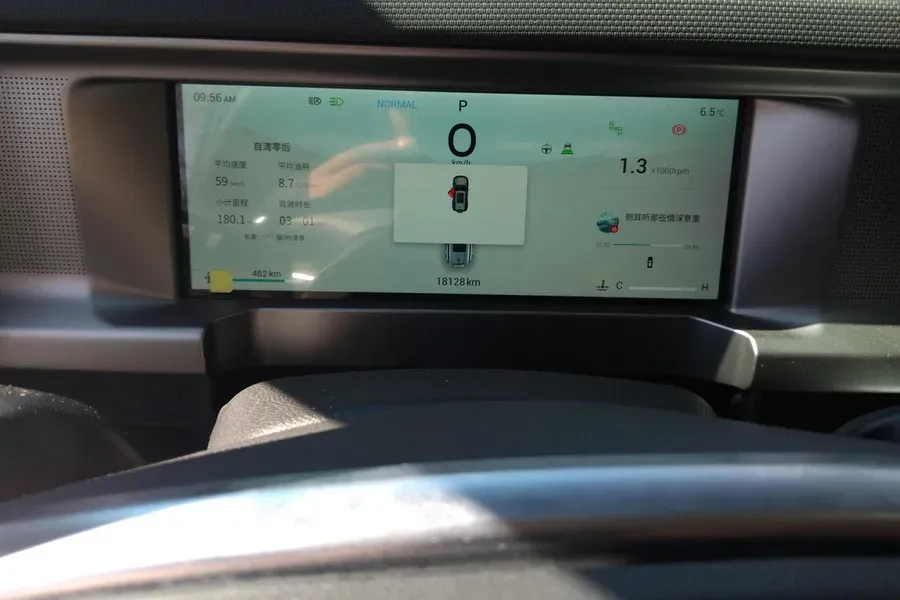 2023 Jetour Traveller 2.0T 254HP L4 8AT,autocango,china used car exporter,china ev exporter,chinese used car exporter,chinese used ev exporter