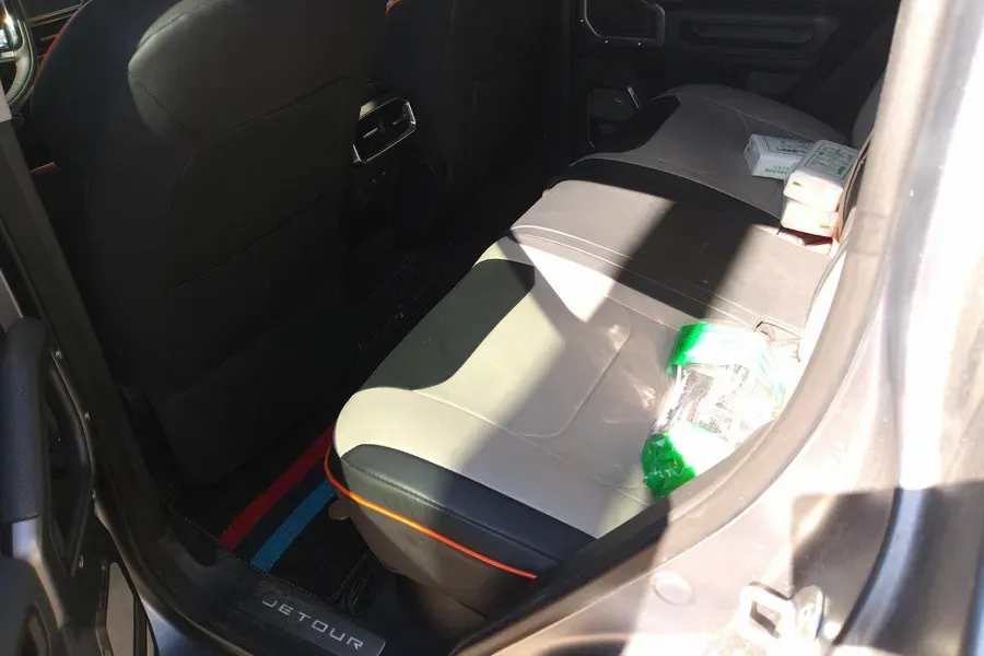 2023 Jetour Traveller 2.0T 254HP L4 8AT,autocango,china used car exporter,china ev exporter,chinese used car exporter,chinese used ev exporter