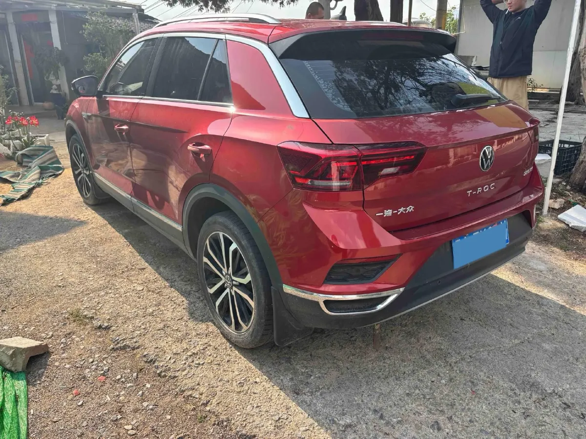 2021 Volkswagen T-Roc 1.4T 150HP L4 7DCT,autocango,china used car exporter,china ev exporter,chinese used car exporter,chinese used ev exporter