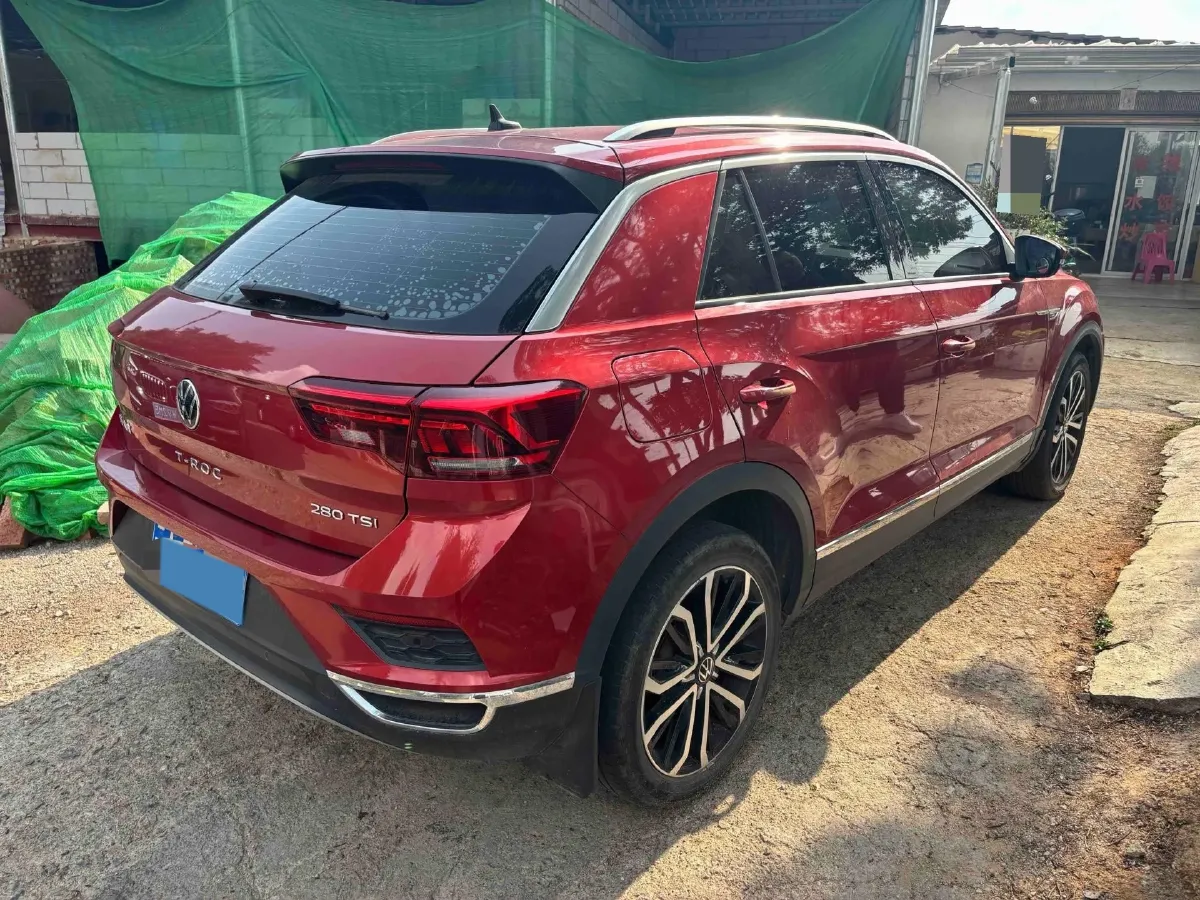 2021 Volkswagen T-Roc 1.4T 150HP L4 7DCT,autocango,china used car exporter,china ev exporter,chinese used car exporter,chinese used ev exporter