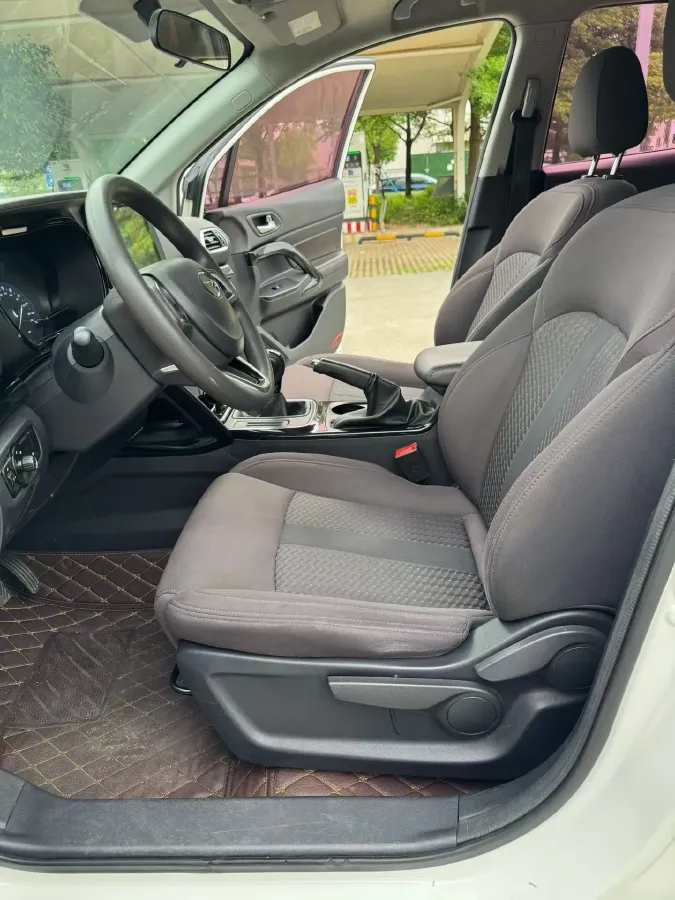 2017 GAC Trumpchi GS4 1.3T 137HP L4 5MT,autocango,china used car exporter,china ev exporter,chinese used car exporter,chinese used ev exporter