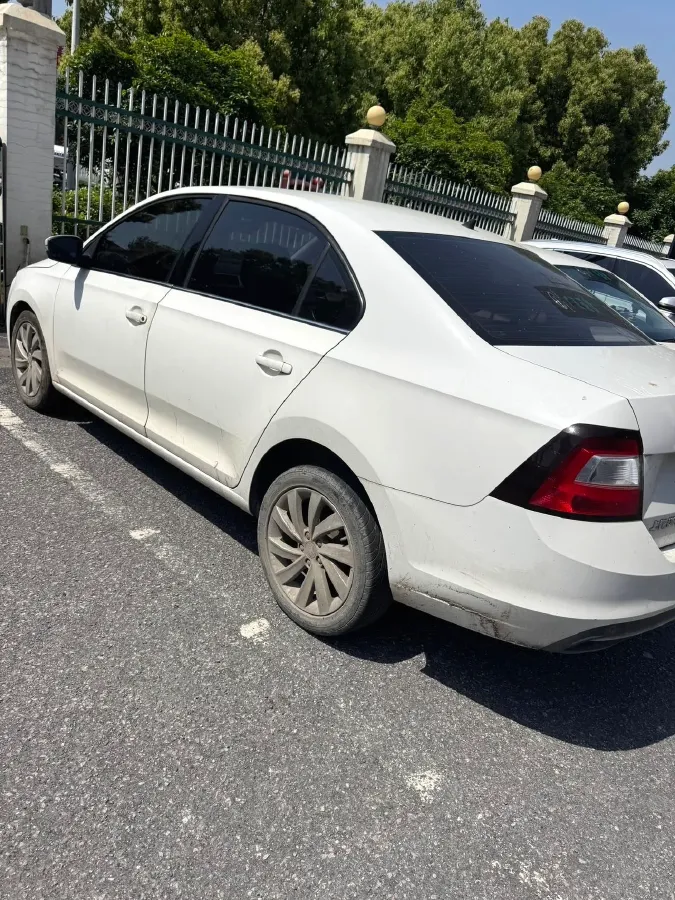 2019 SWM G01 1.5T 156HP L4 6AT,autocango,china used car exporter,china ev exporter,chinese used car exporter,chinese used ev exporter