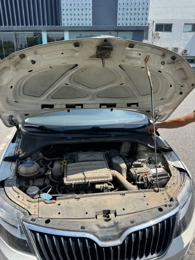 2019 SWM G01 1.5T 156HP L4 6AT,autocango,china used car exporter,china ev exporter,chinese used car exporter,chinese used ev exporter