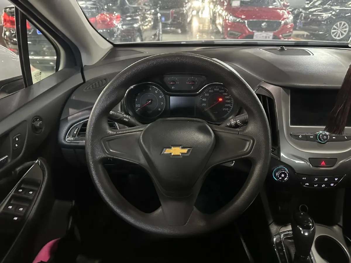 2018 Chevrolet Cruze 1.5L 114HP L4 6AT,autocango,china used car exporter,china ev exporter,chinese used car exporter,chinese used ev exporter