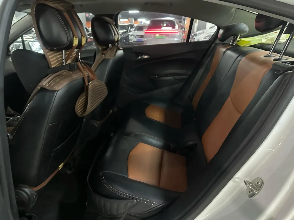 2018 Chevrolet Cruze 1.5L 114HP L4 6AT,autocango,china used car exporter,china ev exporter,chinese used car exporter,chinese used ev exporter