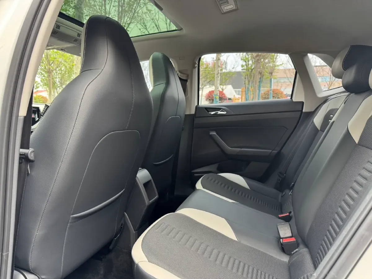 2019 Volkswagen Polo 1.5L 113HP L4 6AT,autocango,china used car exporter,china ev exporter,chinese used car exporter,chinese used ev exporter