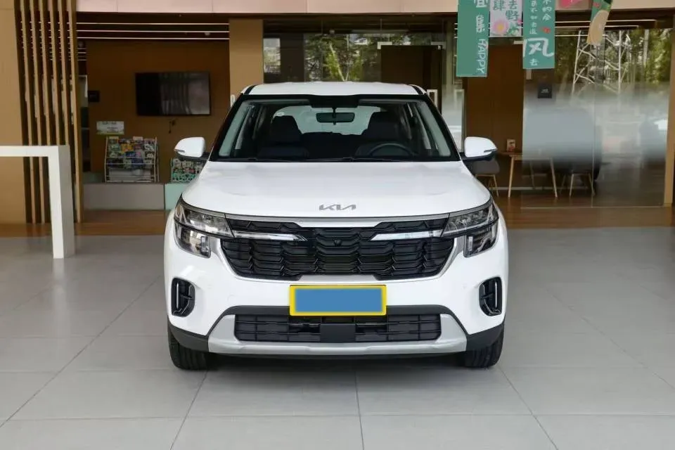 2023 Kia Seltos 1.5L 115HP L4 CVT,autocango,china used car exporter,china ev exporter,chinese used car exporter,chinese used ev exporter