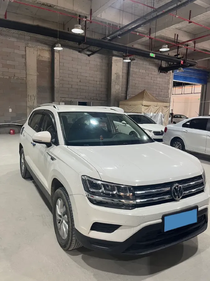 2019 Jeep Compass 1.4T 165HP L4 7DCT,autocango,china used car exporter,china ev exporter,chinese used car exporter,chinese used ev exporter