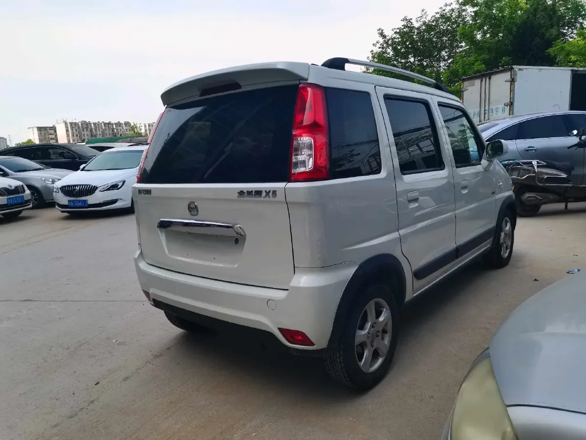 2019 FAW Liberation T90 1.5L 112HP L4 5MT,autocango,china used car exporter,china ev exporter,chinese used car exporter,chinese used ev exporter