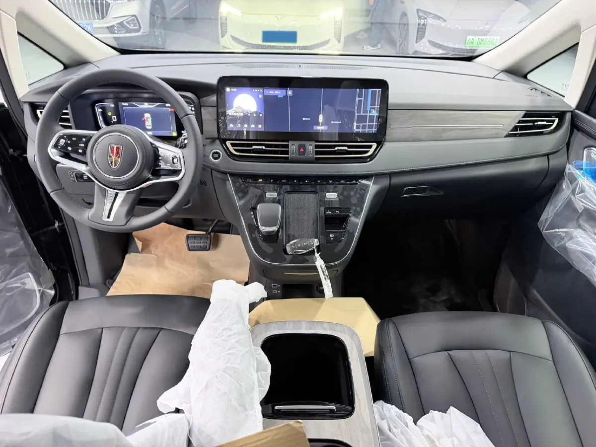 2024 HongQi HQ9 2.0T 163HP L4 1DHT PHEV 20.14KWH,autocango,china used car exporter,china ev exporter,chinese used car exporter,chinese used ev exporter