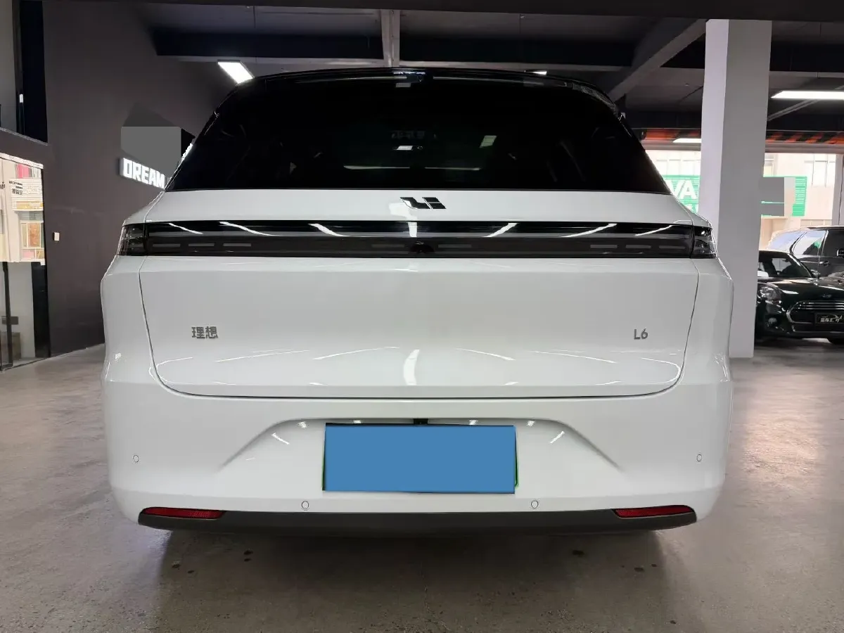 2024 Li L6 Range Extended 154HP L4 REEV 36.8KWH,autocango,china used car exporter,china ev exporter,chinese used car exporter,chinese used ev exporter