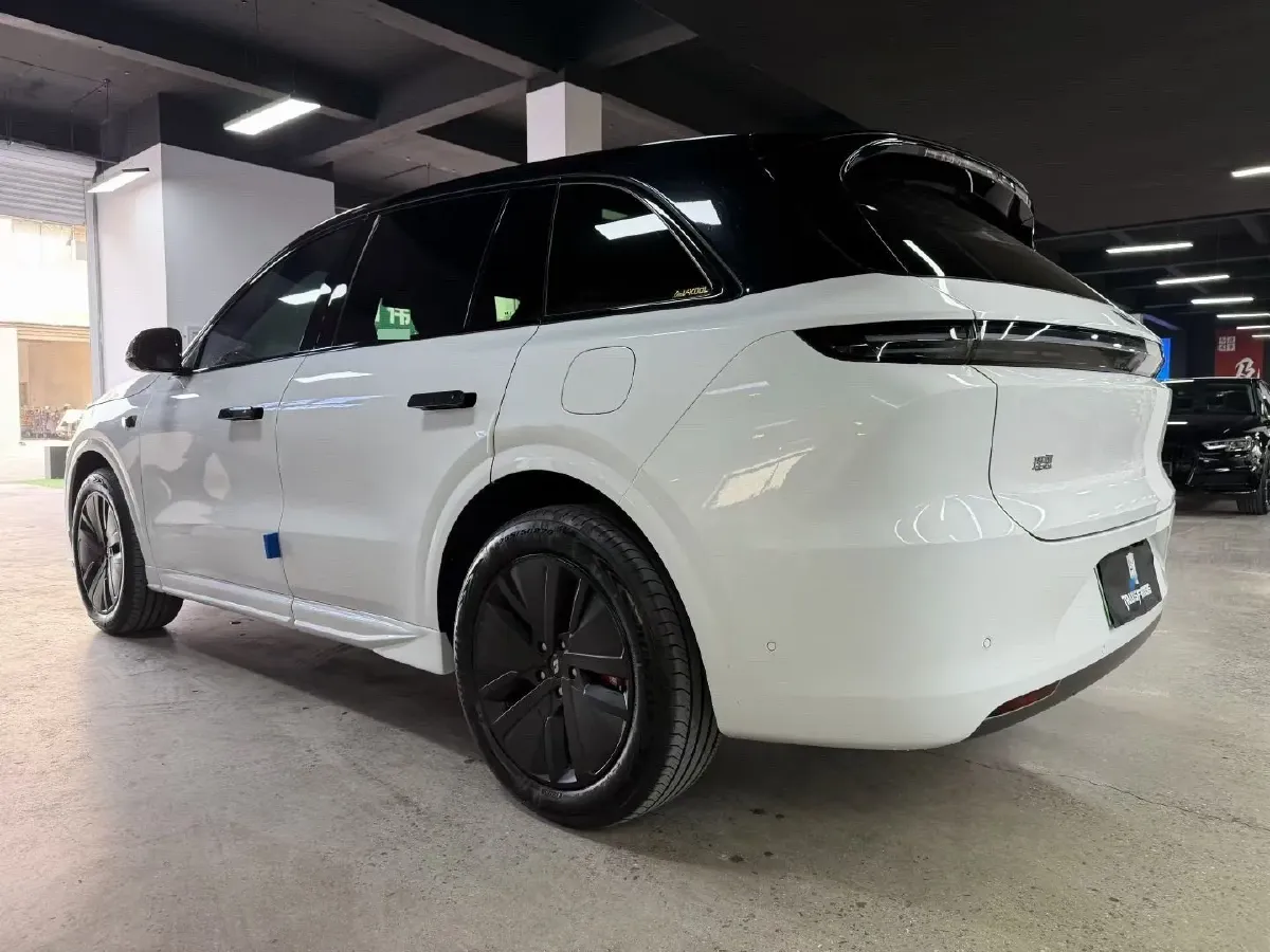 2024 Li L6 Range Extended 154HP L4 REEV 36.8KWH,autocango,china used car exporter,china ev exporter,chinese used car exporter,chinese used ev exporter