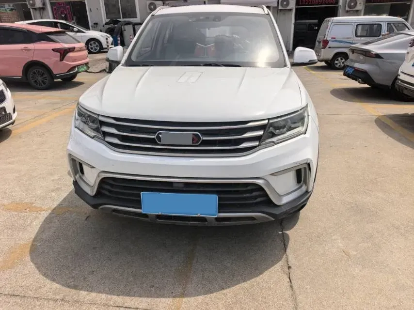 2019 Yema BoJun 1.5T 156HP L4 CVT,autocango,china used car exporter,china ev exporter,chinese used car exporter,chinese used ev exporter