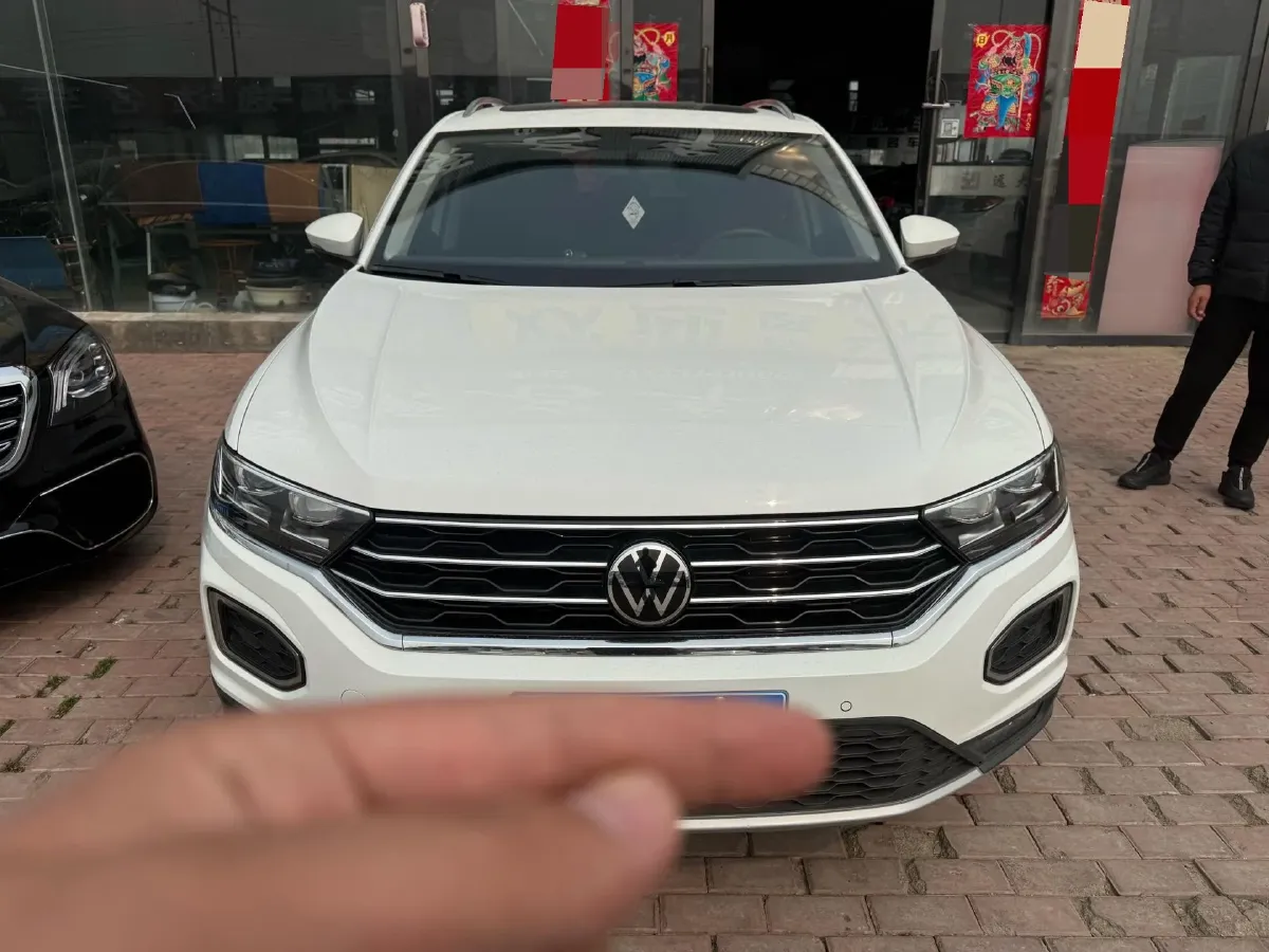 2021 Volkswagen T-Roc 1.4T 150HP L4 7DCT,autocango,china used car exporter,china ev exporter,chinese used car exporter,chinese used ev exporter