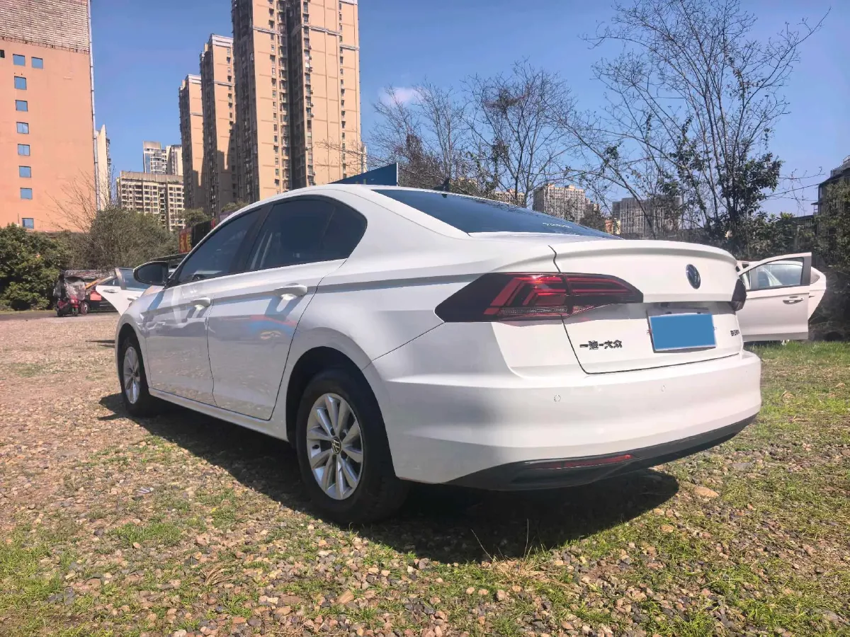 2021 Volkswagen Bora 1.5L 113HP L4 6AT,autocango,china used car exporter,china ev exporter,chinese used car exporter,chinese used ev exporter