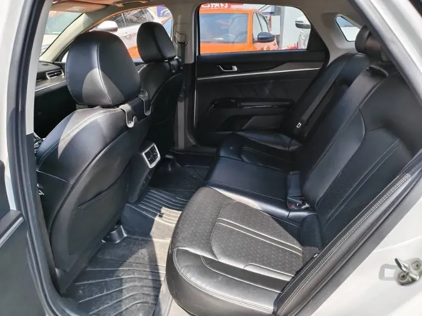 2020 Kia K5 1.5T 170HP L4 7DCT,autocango,china used car exporter,china ev exporter,chinese used car exporter,chinese used ev exporter