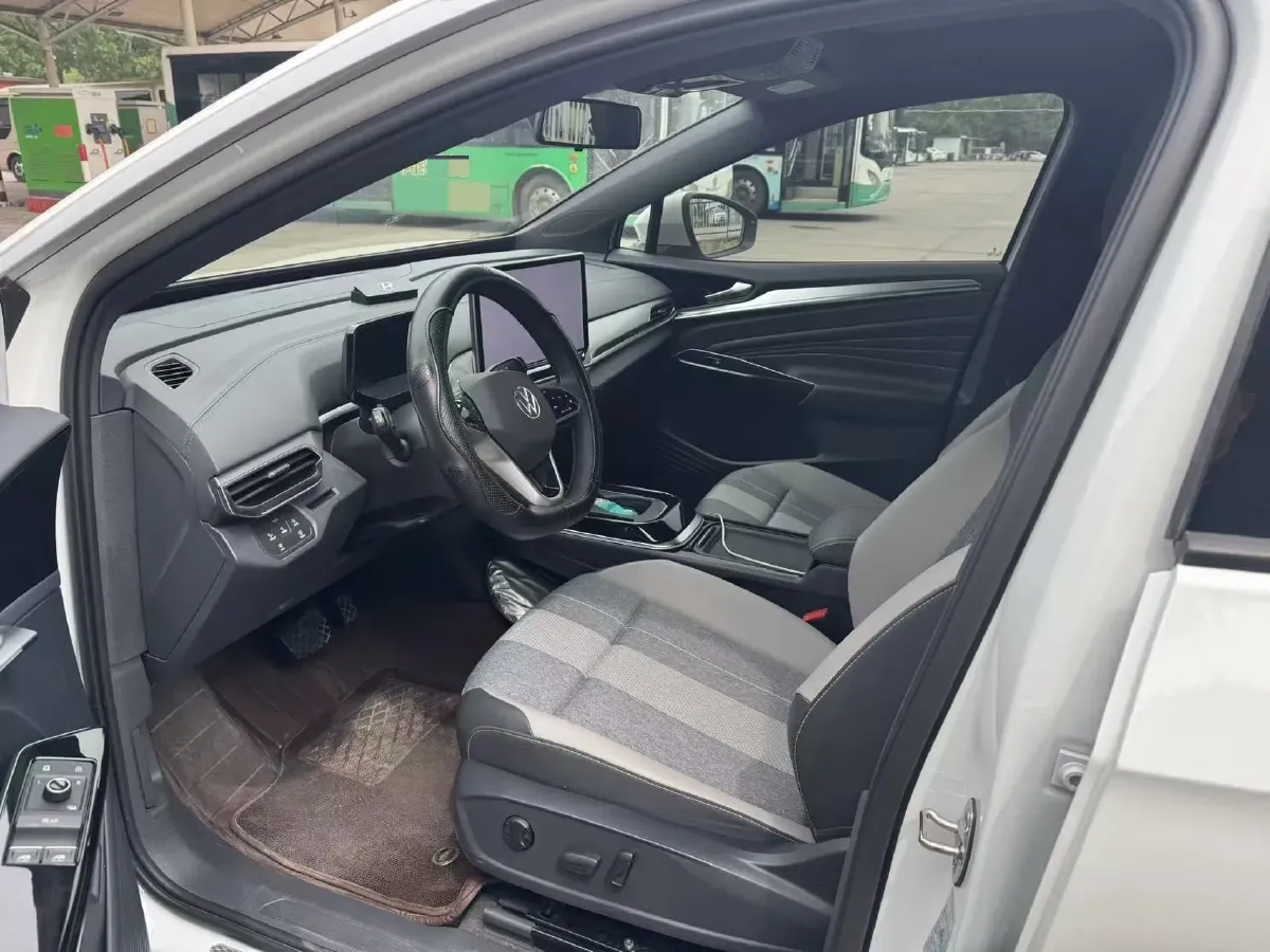 2025 Volkswagen ID.4 Crozz BEV 80.4KWH,autocango,china used car exporter,china ev exporter,chinese used car exporter,chinese used ev exporter