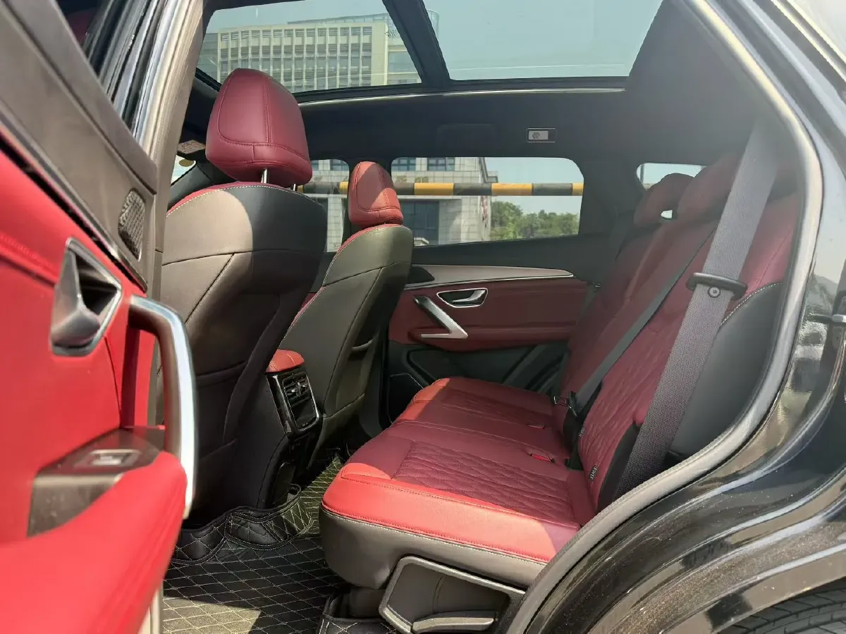 2023 Jetour X70 Plus 1.5T 156HP L4 6DCT,autocango,china used car exporter,china ev exporter,chinese used car exporter,chinese used ev exporter