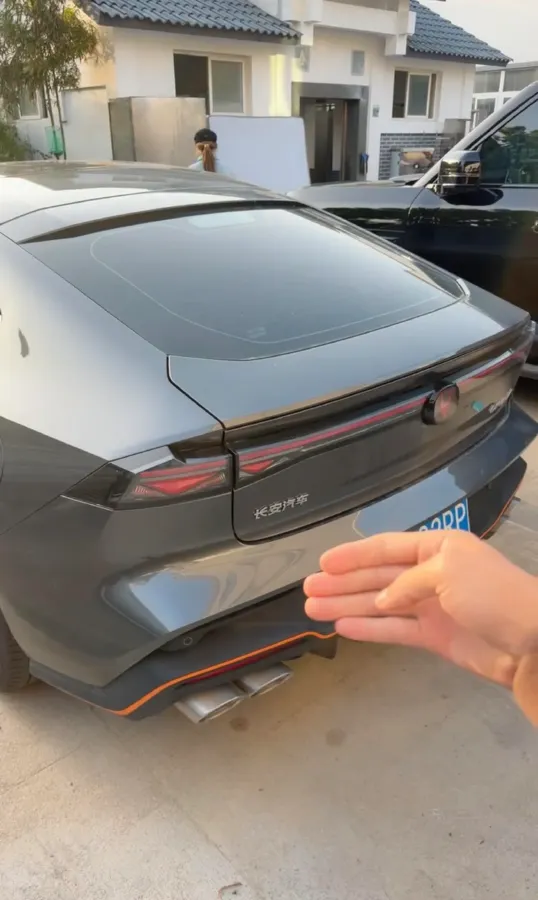 2025 ChangAn UNI-V 1.5T 192HP L4 7DCT,autocango,china used car exporter,china ev exporter,chinese used car exporter,chinese used ev exporter