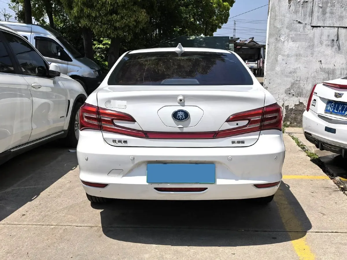 2017 BYD Qin 1.5T 154HP L4 6DCT PHEV 15.2KWH,autocango,china used car exporter,china ev exporter,chinese used car exporter,chinese used ev exporter