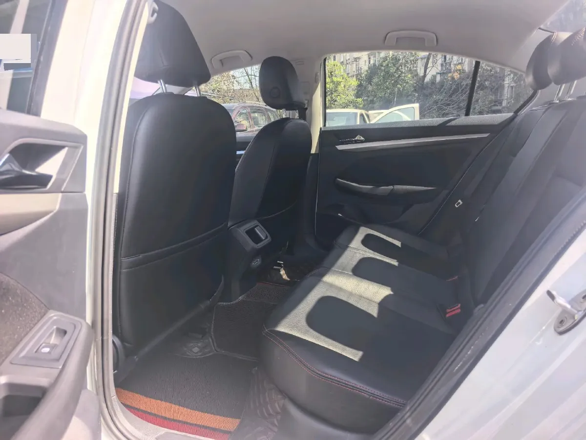 2021 Volkswagen Bora 1.5L 113HP L4 6AT,autocango,china used car exporter,china ev exporter,chinese used car exporter,chinese used ev exporter