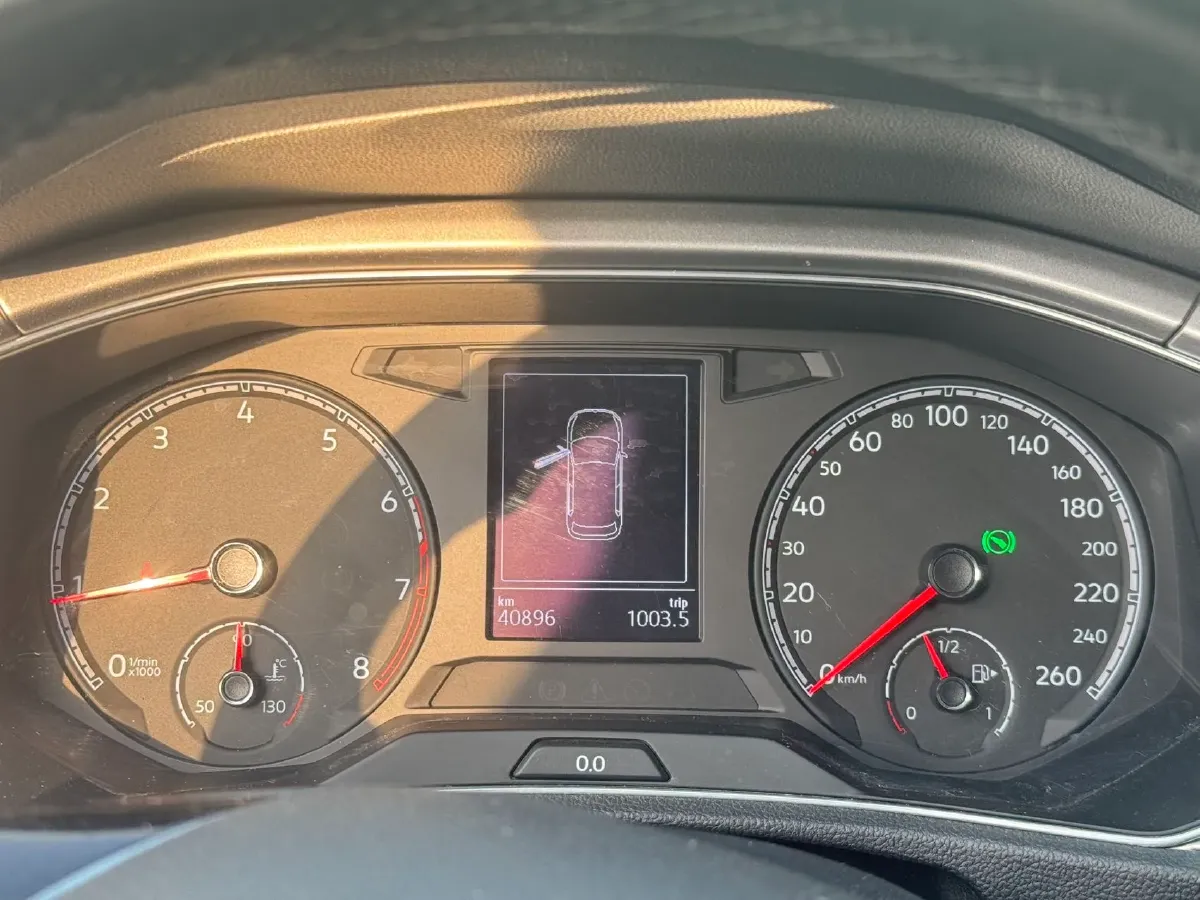 2020 Volkswagen T-Roc 1.4T 131HP L4 7DCT,autocango,china used car exporter,china ev exporter,chinese used car exporter,chinese used ev exporter