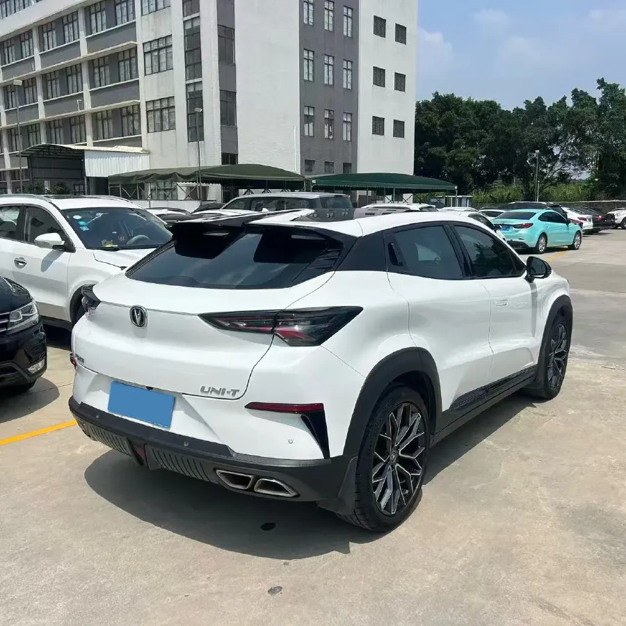 2022 ChangAn UNI-T 1.5T 188HP L4 7DCT,autocango,china used car exporter,china ev exporter,chinese used car exporter,chinese used ev exporter