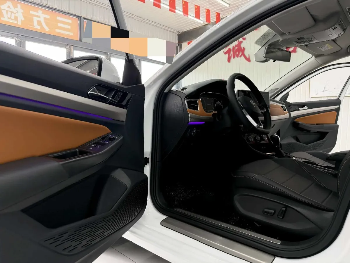 2023 Volkswagen Bora 1.2T 116HP L4 7DCT,autocango,china used car exporter,china ev exporter,chinese used car exporter,chinese used ev exporter