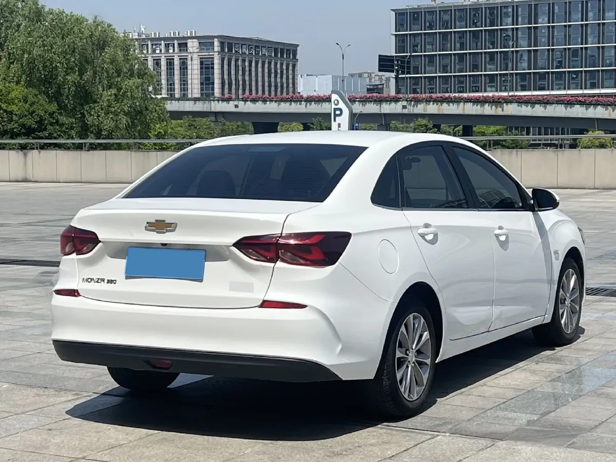 2022 Chevrolet Monza 1.5L 113HP L4 6AT,autocango,china used car exporter,china ev exporter,chinese used car exporter,chinese used ev exporter