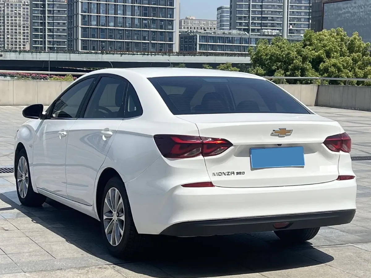 2022 Chevrolet Monza 1.5L 113HP L4 6AT,autocango,china used car exporter,china ev exporter,chinese used car exporter,chinese used ev exporter