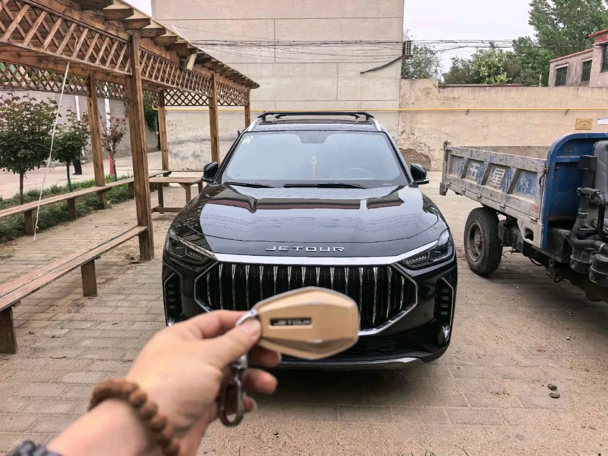 2023 Jetour X70 Plus 1.6T 197HP L4 7DCT,autocango,china used car exporter,china ev exporter,chinese used car exporter,chinese used ev exporter
