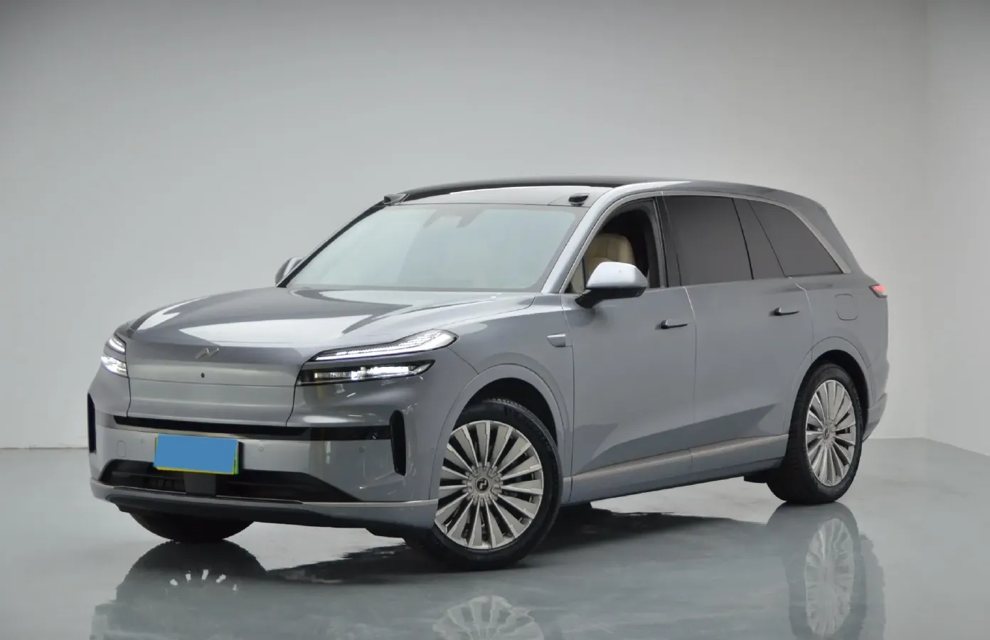 2025 ONVO L90 BEV,autocango,china used car exporter,china ev exporter,chinese used car exporter,chinese used ev exporter