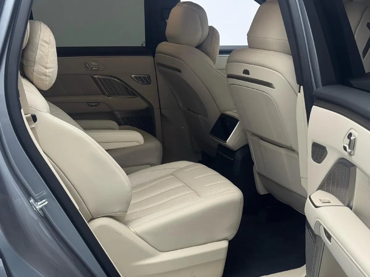 2025 ONVO L90 BEV,autocango,china used car exporter,china ev exporter,chinese used car exporter,chinese used ev exporter