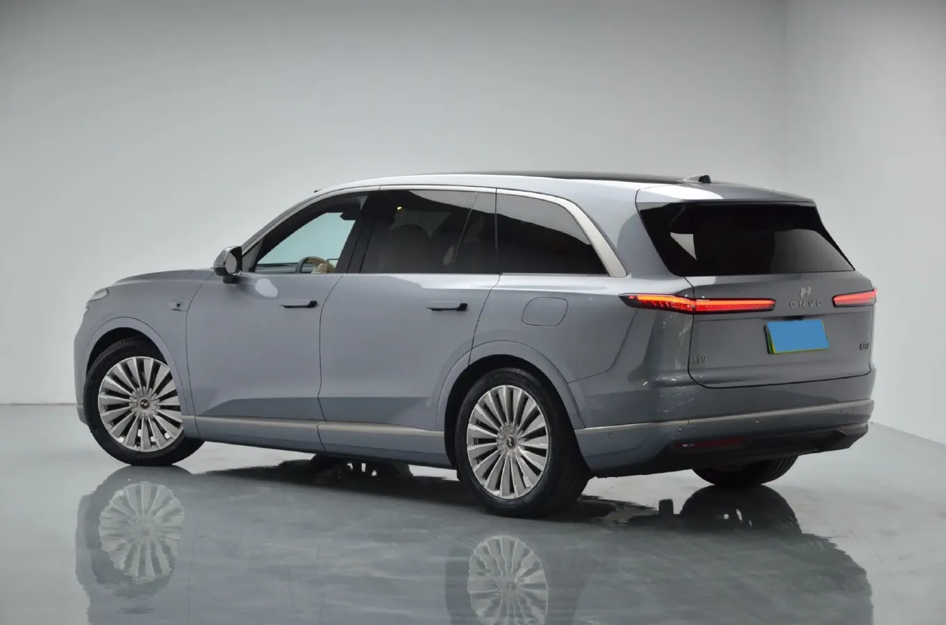 2025 ONVO L90 BEV,autocango,china used car exporter,china ev exporter,chinese used car exporter,chinese used ev exporter