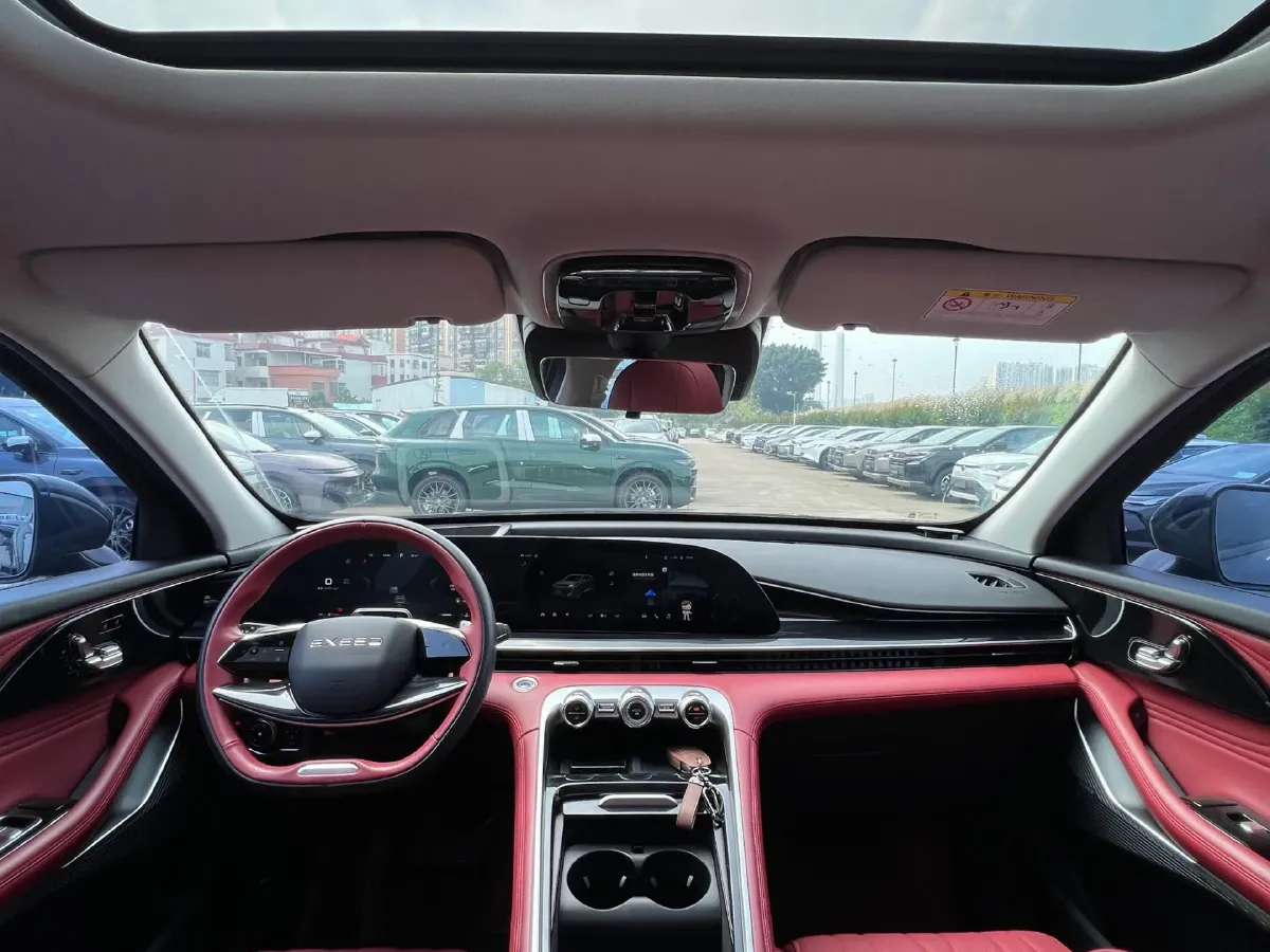 2023 Exceed RX 2.0T 261HP L4 7DCT,autocango,china used car exporter,china ev exporter,chinese used car exporter,chinese used ev exporter