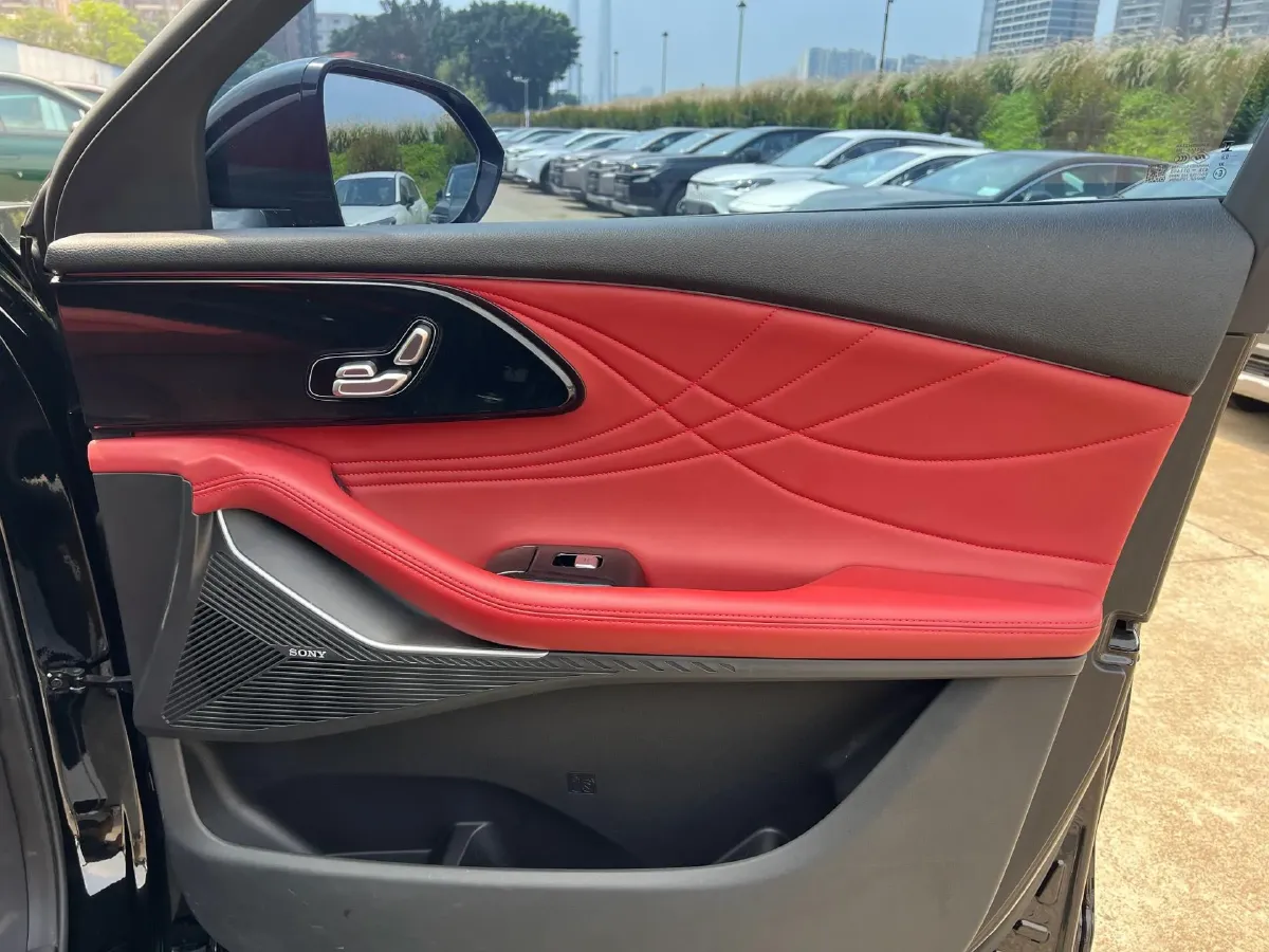 2023 Exceed RX 2.0T 261HP L4 7DCT,autocango,china used car exporter,china ev exporter,chinese used car exporter,chinese used ev exporter