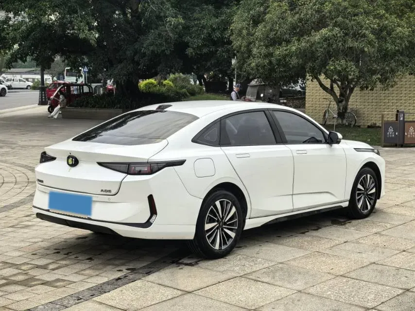 2024 ChangAn QiYuan A05 1.5L 110HP L4 E-CVT PHEV 18.99KWH,autocango,china used car exporter,china ev exporter,chinese used car exporter,chinese used ev exporter