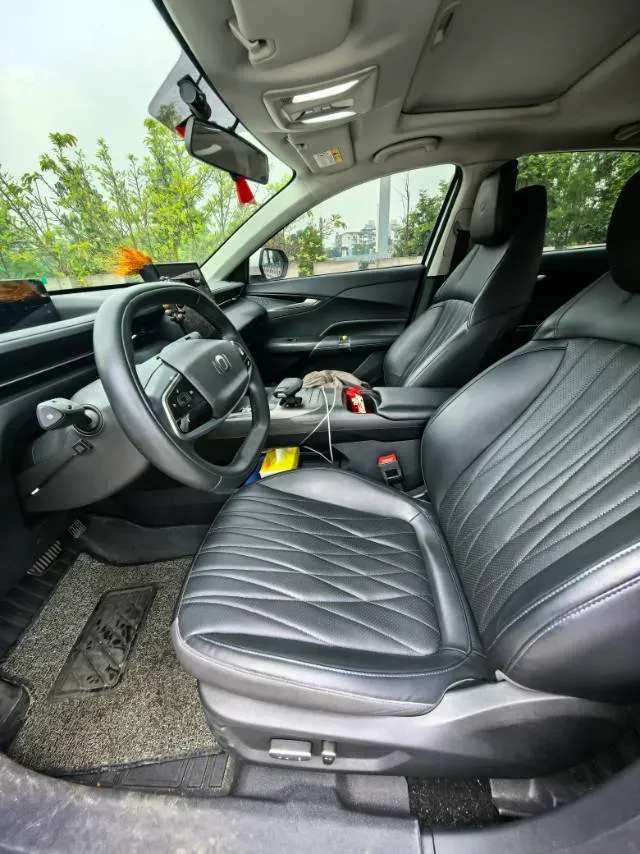 2024 ChangAn QiYuan A05 1.5L 110HP L4 E-CVT PHEV 18.99KWH,autocango,china used car exporter,china ev exporter,chinese used car exporter,chinese used ev exporter