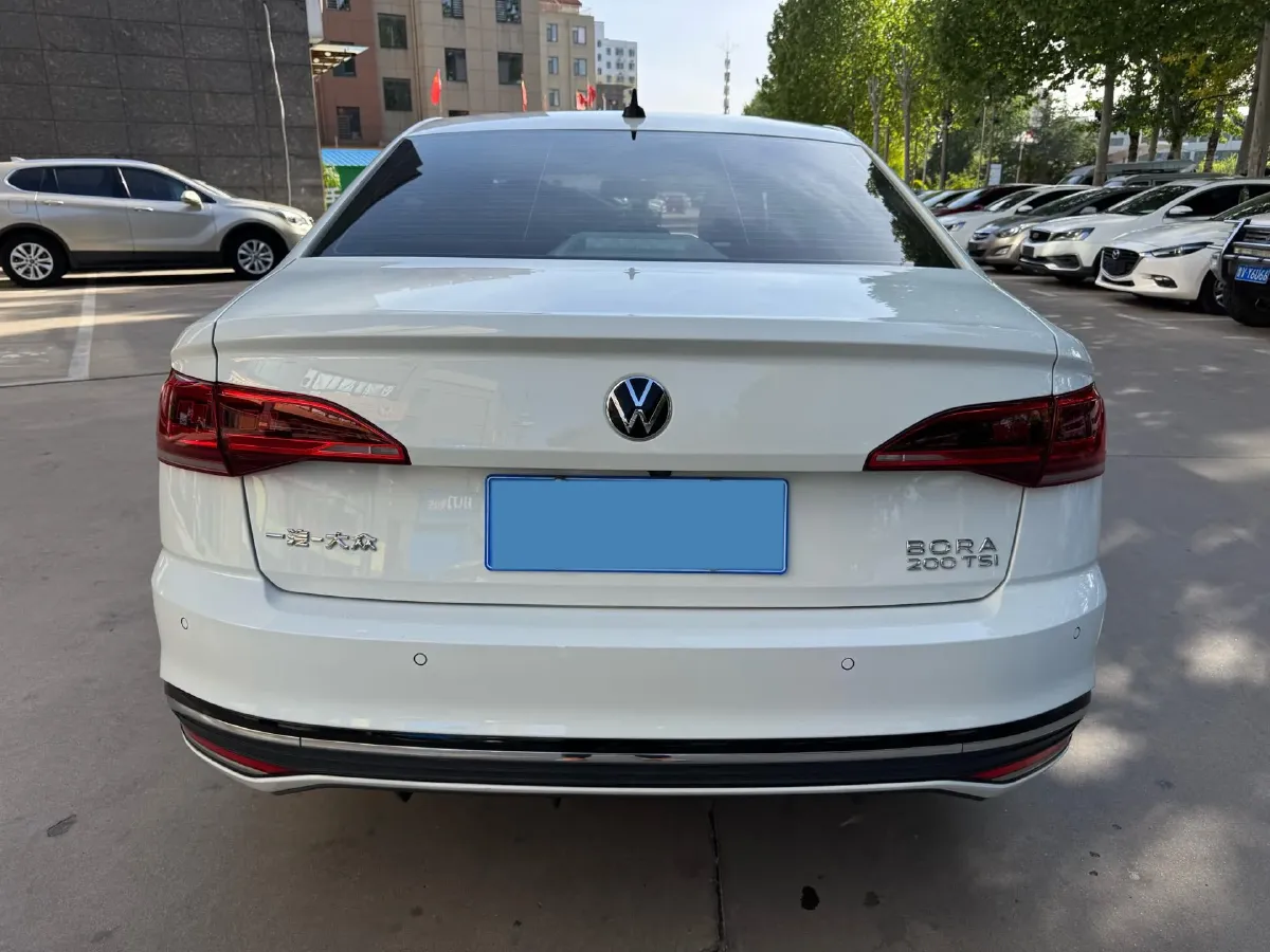 2023 Volkswagen Bora 1.2T 116HP L4 7DCT,autocango,china used car exporter,china ev exporter,chinese used car exporter,chinese used ev exporter